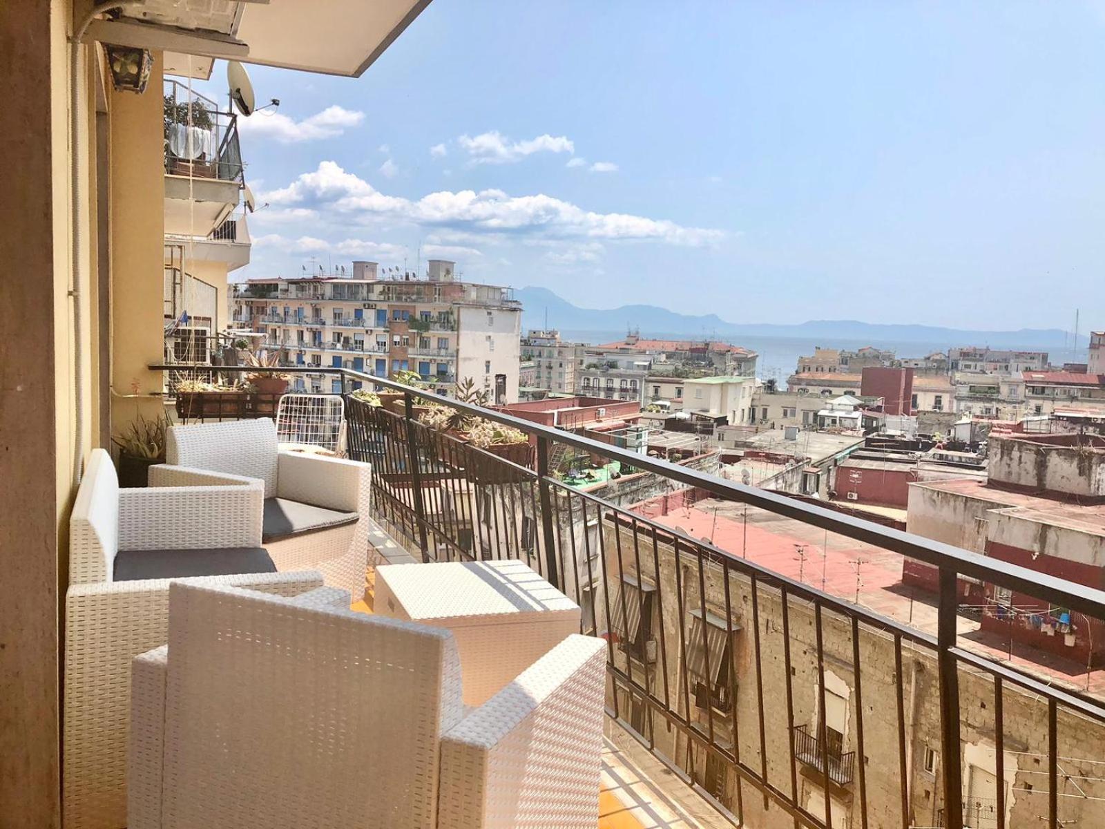 Casa Sole Apartment Napoli Bagian luar foto