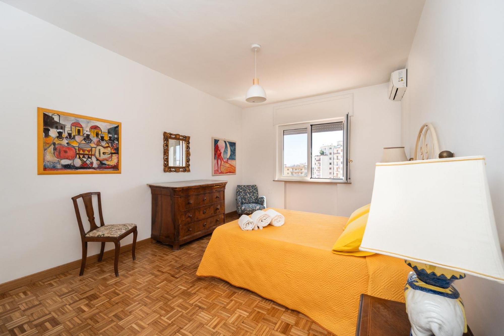 Casa Sole Apartment Napoli Bagian luar foto